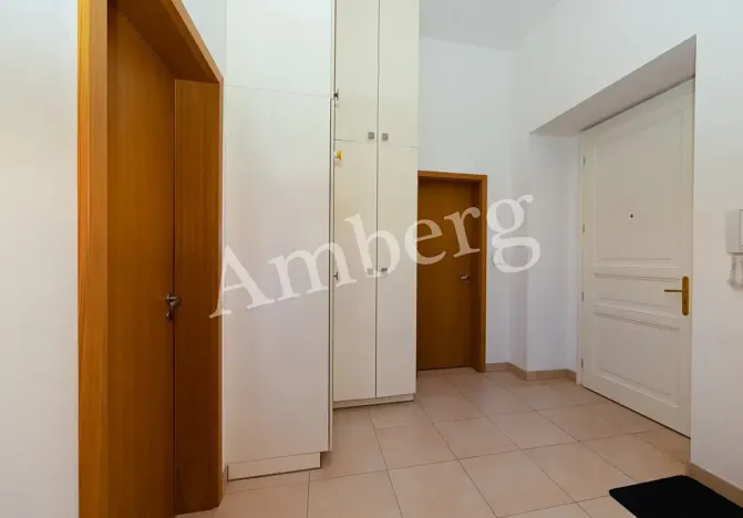 Pronájem bytu 2+kk, Praha - Smíchov, Staropramenná, 65 m2