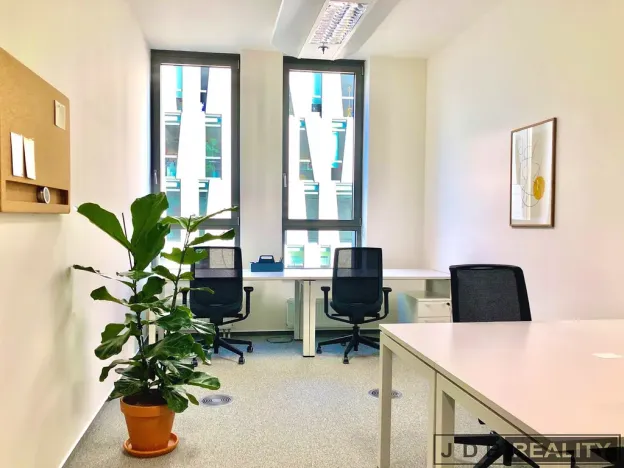 Pronájem kanceláře, Praha - Karlín, Karolinská, 30 m2