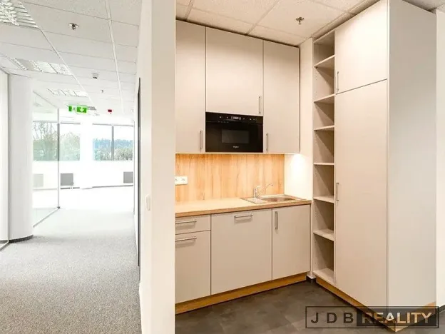 Pronájem kanceláře, Praha - Holešovice, Jankovcova, 25 m2