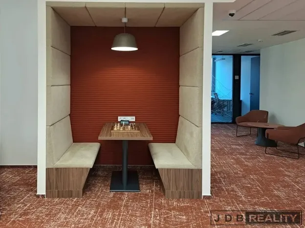 Pronájem kanceláře, Praha - Nusle, Lomnického, 120 m2