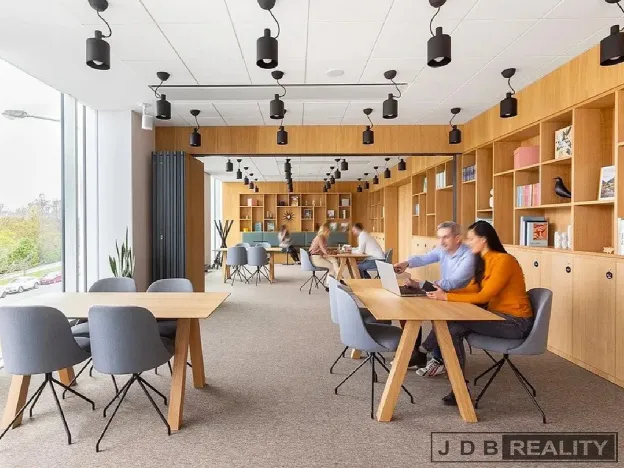 Pronájem kanceláře, Praha - Nusle, Pujmanové, 110 m2