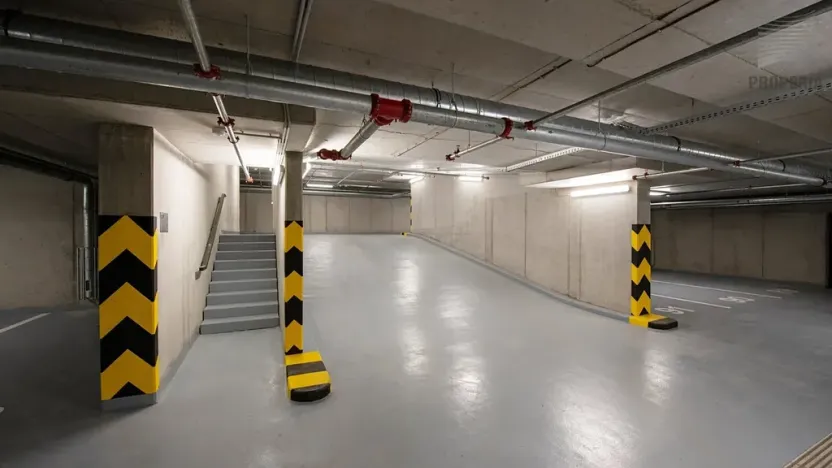 Prodej garáže, Brno, Bratislavská, 14 m2