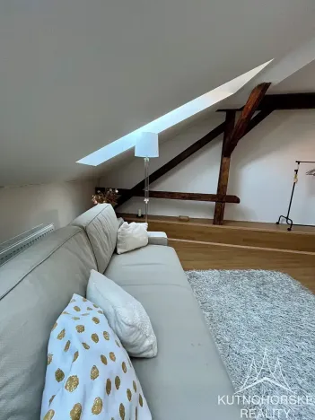 Pronájem bytu 2+kk, Kutná Hora, Husova, 53 m2