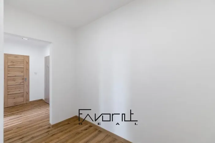 Prodej bytu 3+1, Ostrava, Zimmlerova, 65 m2