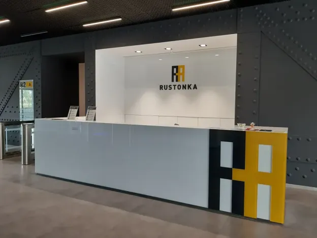 Pronájem kanceláře, Praha - Karlín, Sokolovská, 560 m2