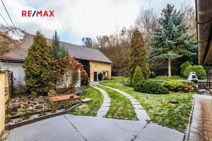 Prodej rodinného domu, Sazená, 93 m2