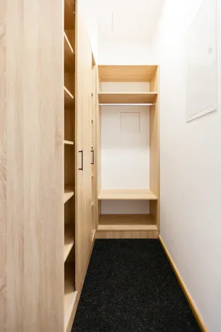 Pronájem bytu 1+kk, Praha, Na dračkách, 29 m2