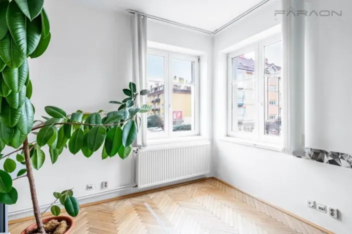 Pronájem kanceláře, Mladá Boleslav - Mladá Boleslav II, 450 m2