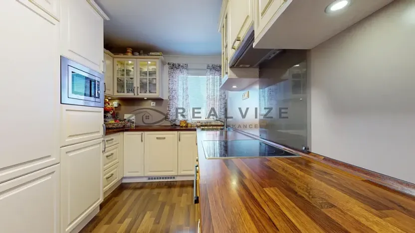 Prodej rodinného domu, Nové Hrady, Pod vodárnou, 130 m2