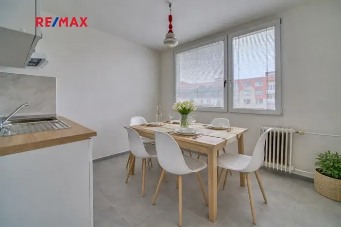 Pronájem bytu 1+1, Mladá Boleslav, 17. listopadu, 40 m2