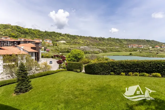 Prodej bytu 2+kk, Kavarna, Bulharsko, 91 m2