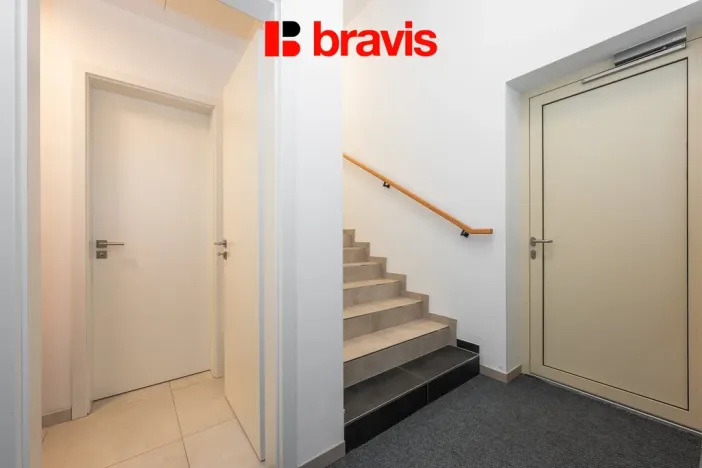 Prodej obchodního prostoru, Rousínov, Sušilovo náměstí, 99 m2