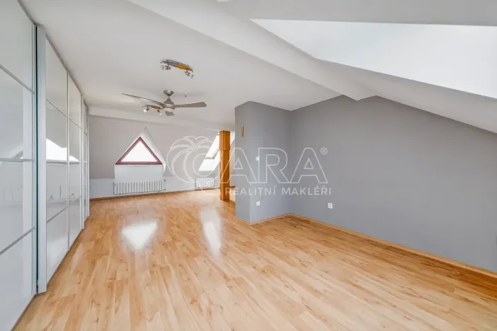 Prodej rodinného domu, Horní Moštěnice, Havlíčkova, 350 m2