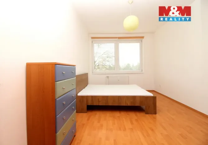 Pronájem bytu 2+kk, Hradec Králové - Kukleny, Pražská třída, 60 m2