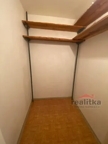 Pronájem bytu 2+1, Opava - Kateřinky, Holasická, 59 m2