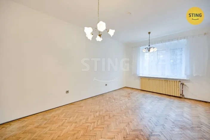 Prodej bytu 3+1, Hodonín, Pr. Veselého, 75 m2