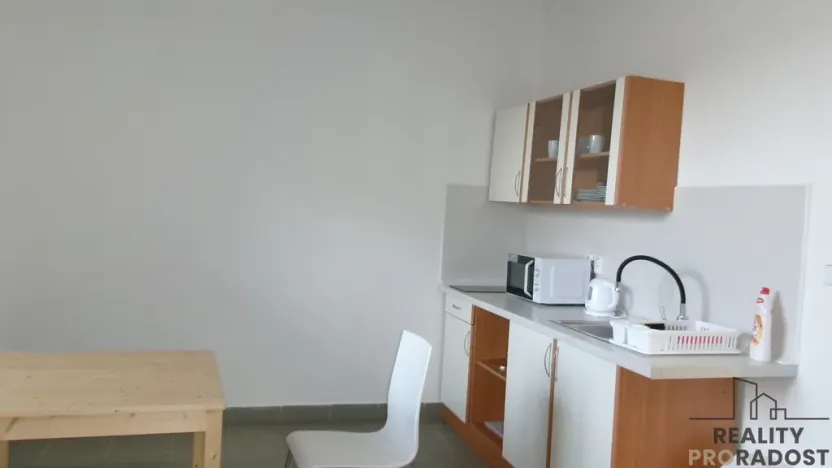 Pronájem obchodního prostoru, Brno, Zábrdovická, 163 m2