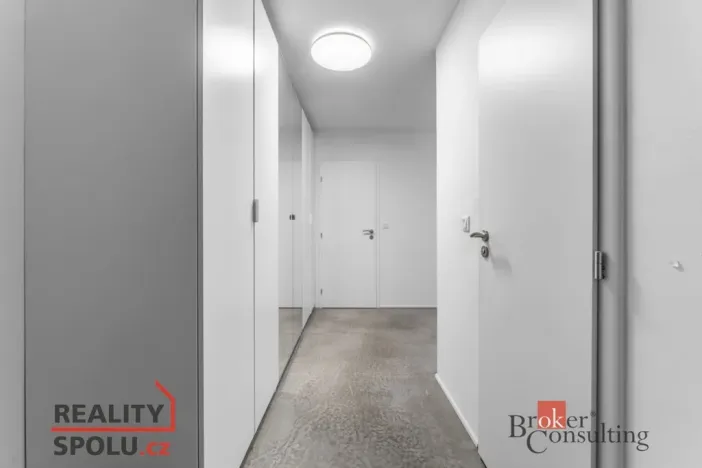 Prodej bytu 2+kk, Praha - Stodůlky, Borovanského, 44 m2