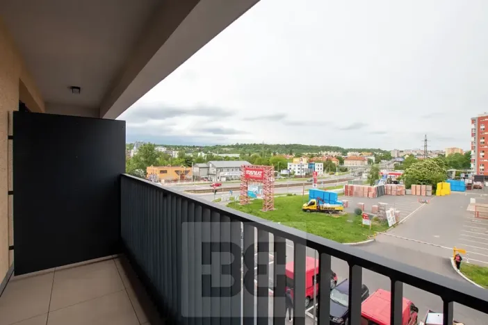 Pronájem bytu 1+kk, Praha - Hloubětín, Poděbradská, 32 m2