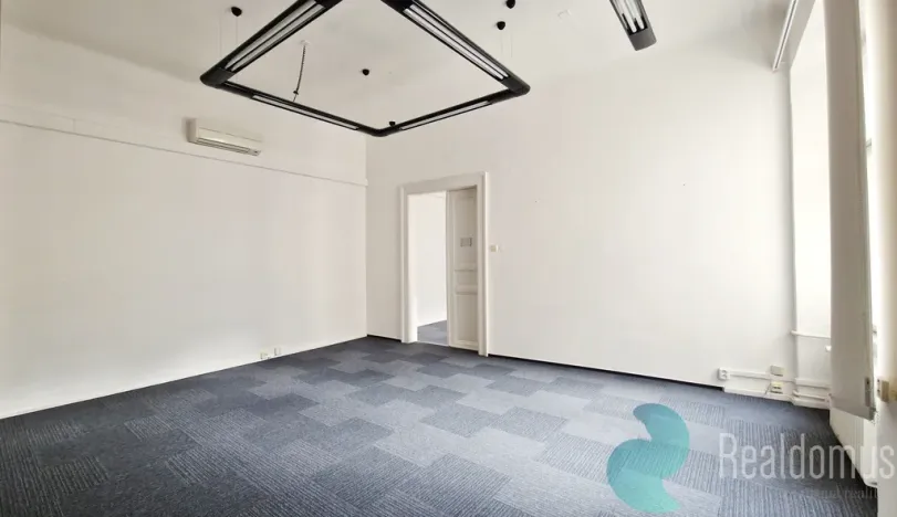 Pronájem kanceláře, Praha, Opletalova, 94 m2