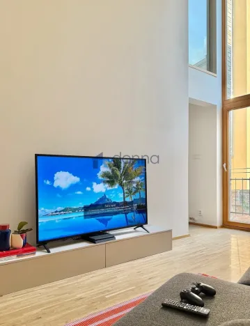 Pronájem bytu 3+1, Praha, Milíčova, 90 m2