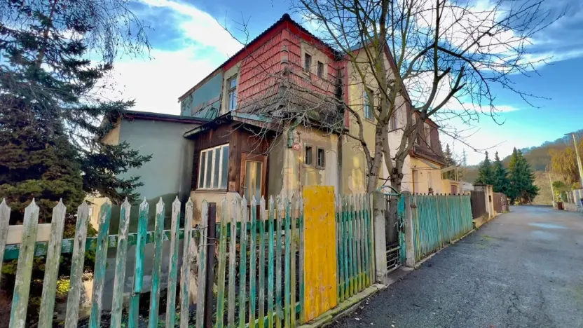 Prodej rodinného domu, Ústí nad Labem - Klíše, Cestička, 224 m2