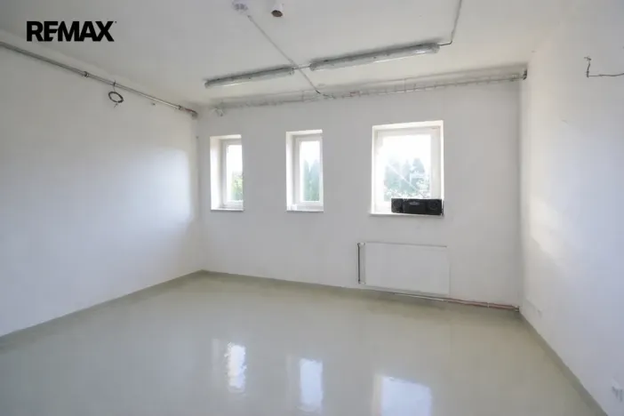 Pronájem obchodního prostoru, Velká Bystřice, Nádražní I, 75 m2