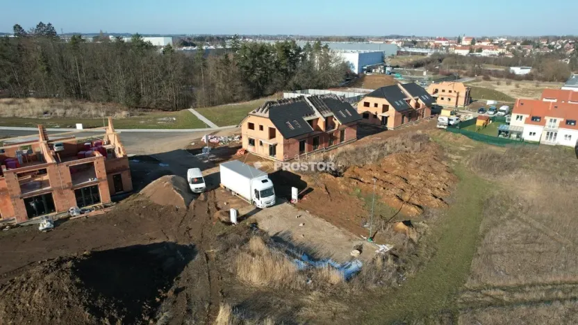 Prodej bytu 1+kk, Nučice, U zastávky, 32 m2