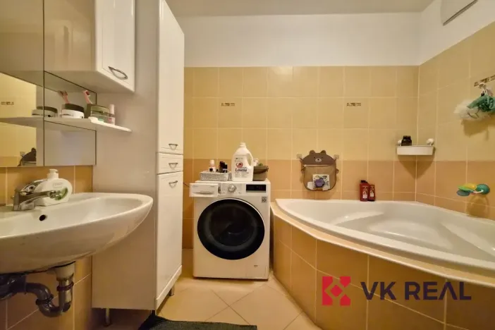 Pronájem bytu 2+kk, Praha - Zličín, Míšovická, 57 m2