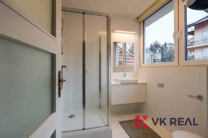 Pronájem bytu 1+kk, Praha - Braník, Branická, 50 m2