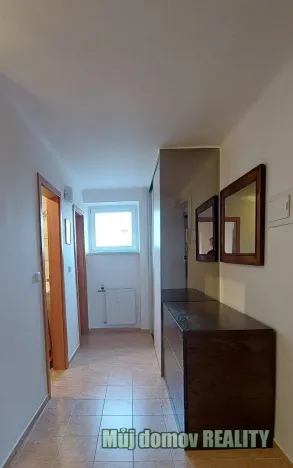 Pronájem bytu 2+1, Praha - Dejvice, Na Šťáhlavce, 61 m2