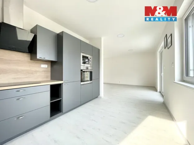 Pronájem rodinného domu, Praha - Točná, Keltská, 142 m2