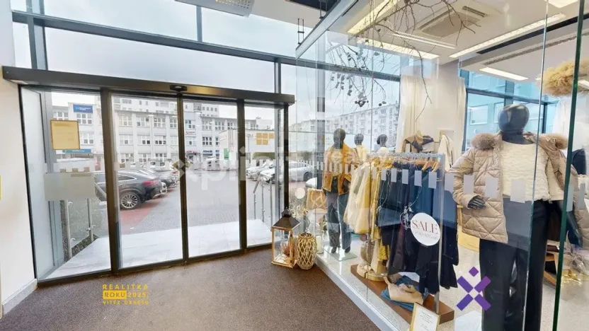 Pronájem obchodního prostoru, Zlín, Kvítková, 38 m2