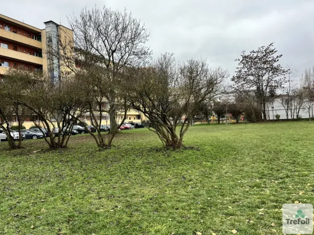 Pronájem bytu 2+kk, Praha, U školičky, 42 m2