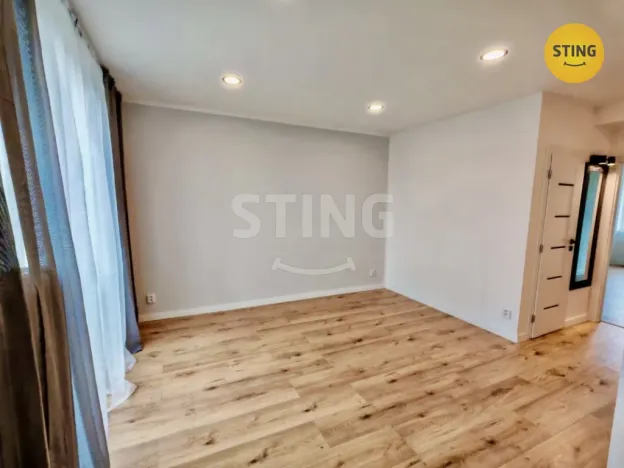 Prodej bytu 3+1, Ostrava, Liptaňské náměstí, 75 m2