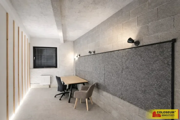 Pronájem kanceláře, Brno - Husovice, 236 m2