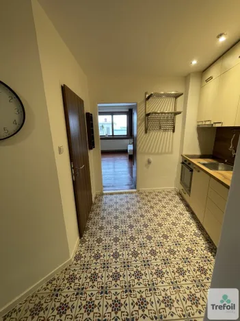 Pronájem bytu 1+1, Mělník, náměstí Míru, 49 m2