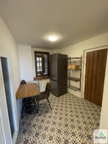 Pronájem bytu 1+1, Mělník, náměstí Míru, 49 m2