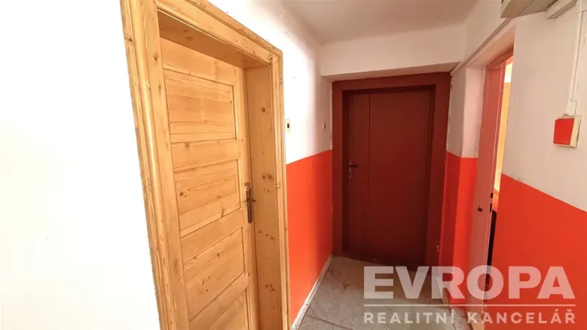 Prodej atypického bytu, Hostinné, Nádražní, 35 m2