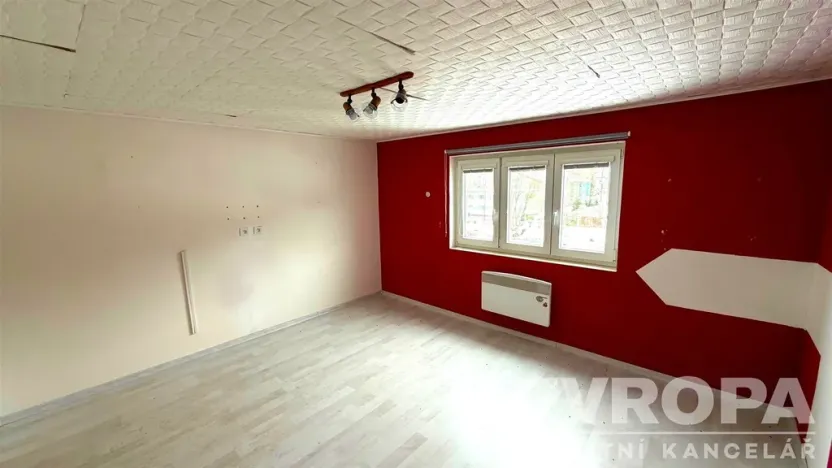 Prodej atypického bytu, Hostinné, Nádražní, 35 m2