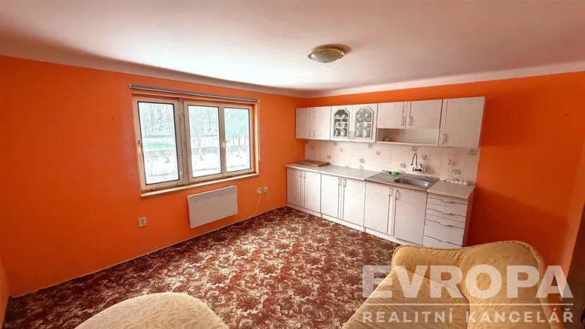 Prodej atypického bytu, Hostinné, Nádražní, 35 m2