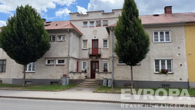 Prodej atypického bytu, Hostinné, Nádražní, 35 m2