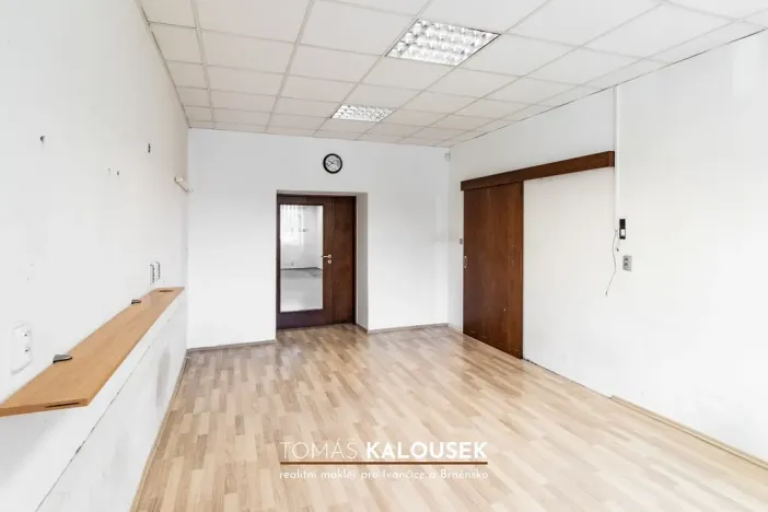 Pronájem kanceláře, Ivančice - Němčice, Ke Karlovu, 164 m2