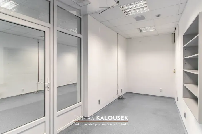 Pronájem kanceláře, Ivančice - Němčice, Ke Karlovu, 164 m2