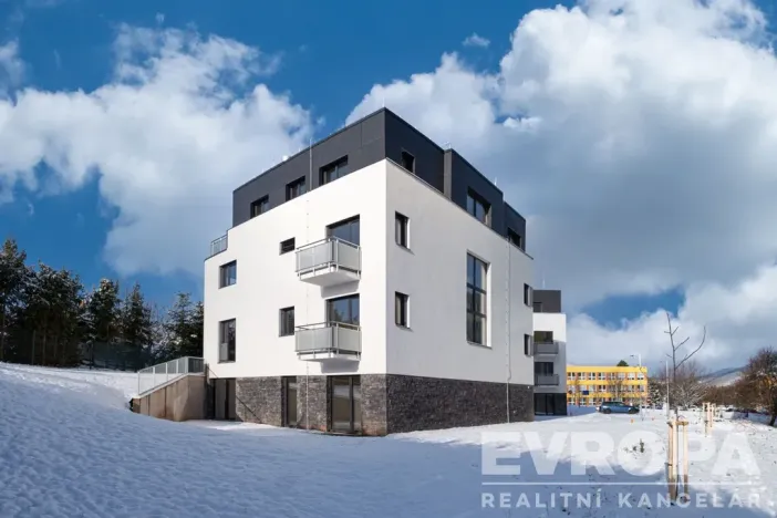 Prodej bytu 2+kk, Vrchlabí, Horní, 54 m2