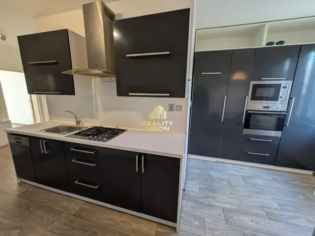 Pronájem bytu 2+1, Chomutov, Zahradní, 60 m2