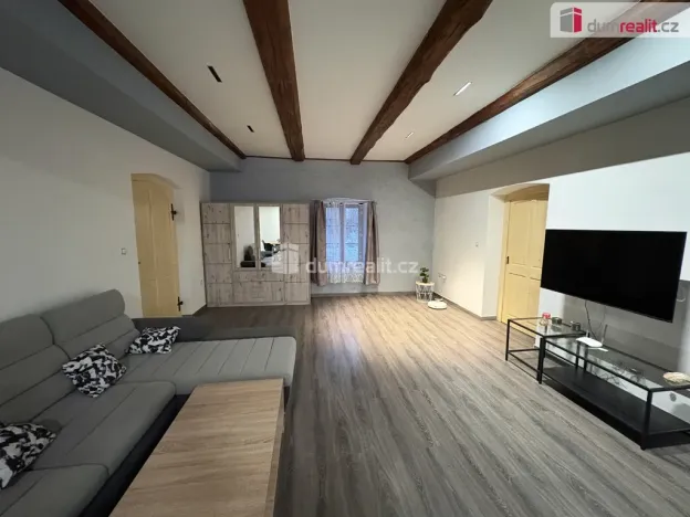 Prodej rodinného domu, Drhovle - Drhovle Zámek, 145 m2