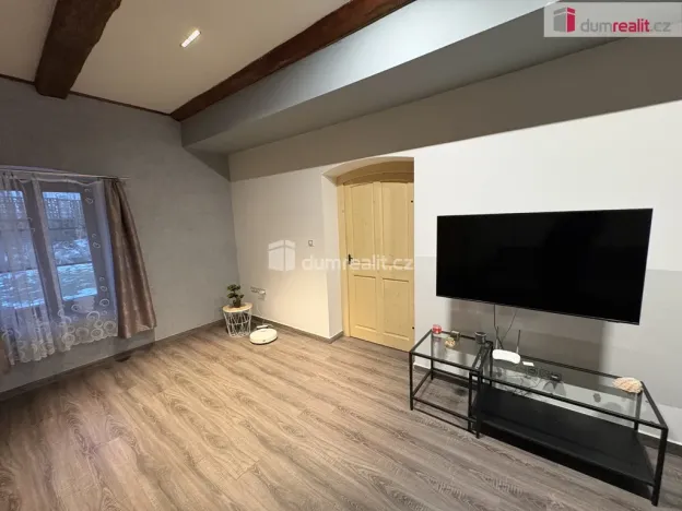 Prodej rodinného domu, Drhovle - Drhovle Zámek, 145 m2