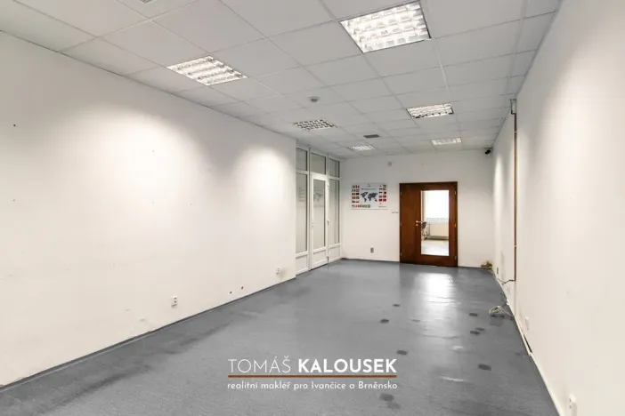 Pronájem obchodního prostoru, Ivančice - Němčice, Ke Karlovu, 129 m2