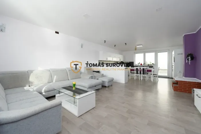 Prodej rodinného domu, Zlín, K Luhám, 277 m2